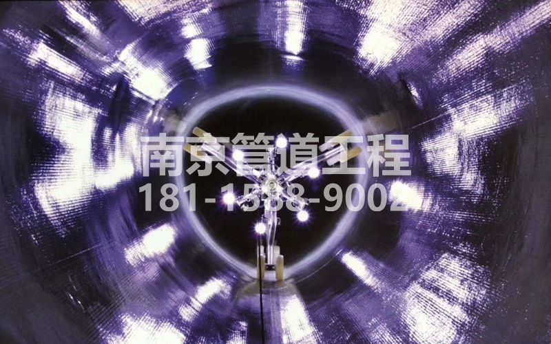 225中央门管道修复